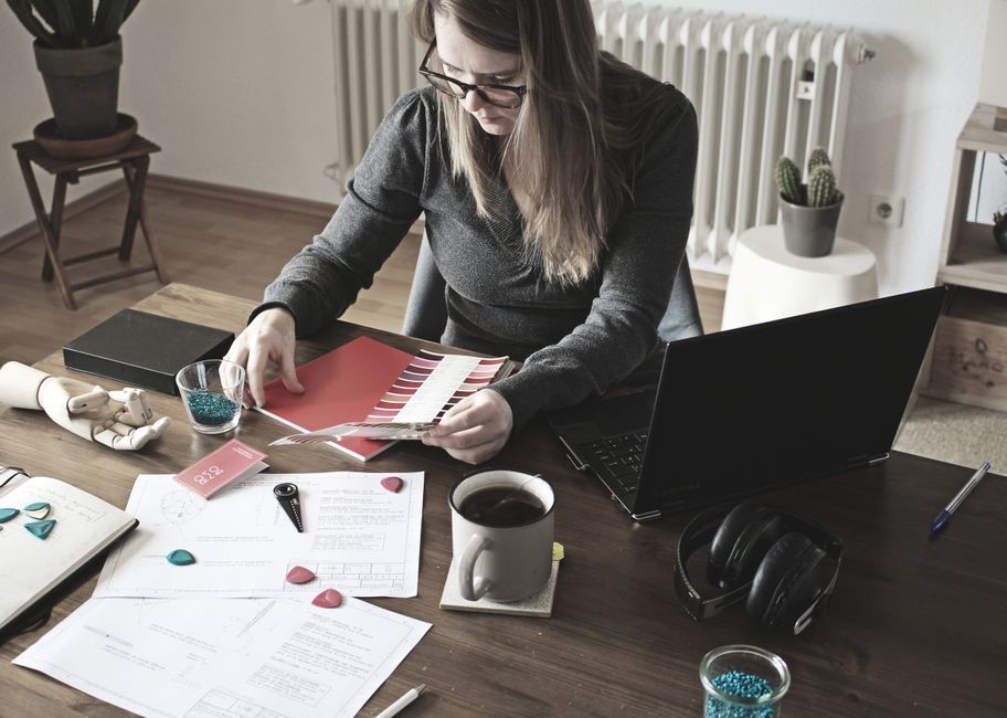 Tarif emailing freelance : combien facturer en 2026 ?
